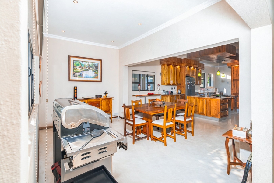 3 Bedroom Property for Sale in Caribbean Beach Club North West